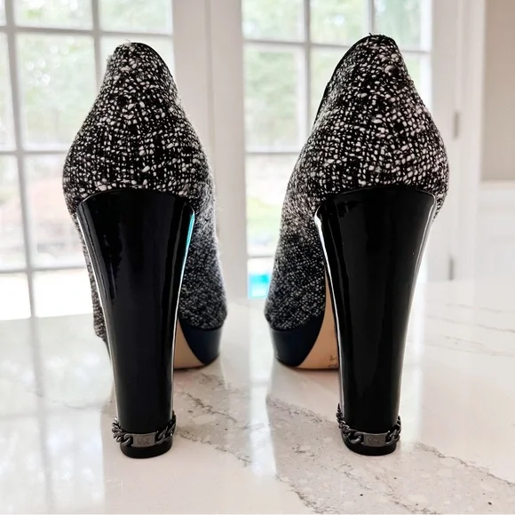 Michael Kors Sabrina Chain Heel Tweed Pumps - Picture 4 of 15
